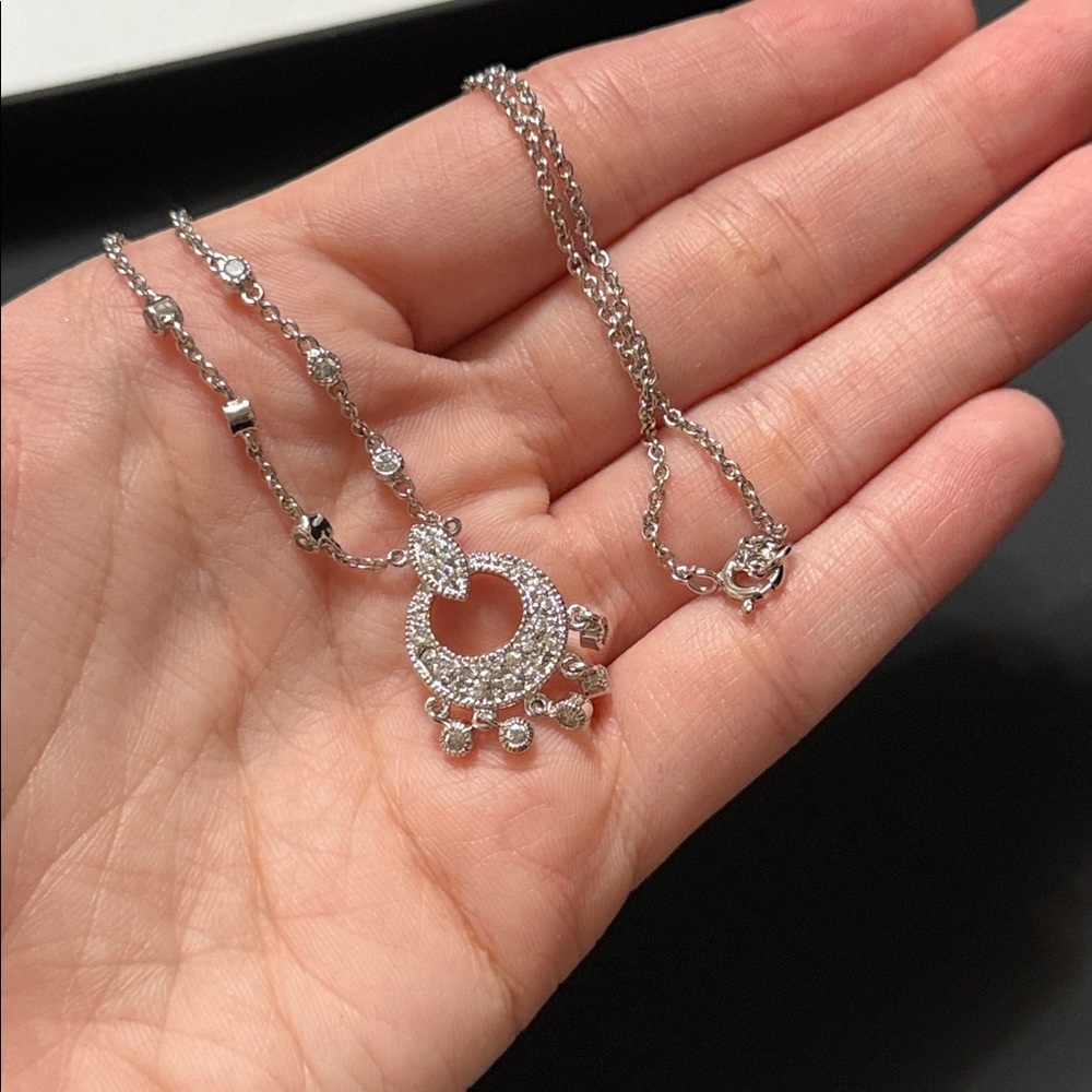 Elegant Sterling Silver 925 Pendant Necklace - Picture 4 of 11